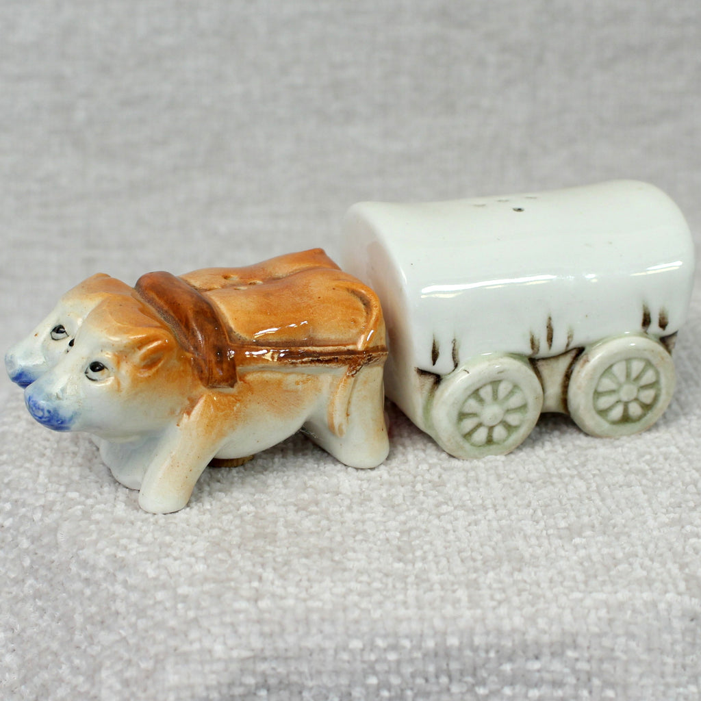 Oxen with Covered Wagon Salt & Pepper Shakers